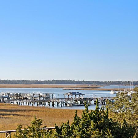 Hotel Folly With Marsh And Sunset Views Фоллі-Біч Екстер'єр фото